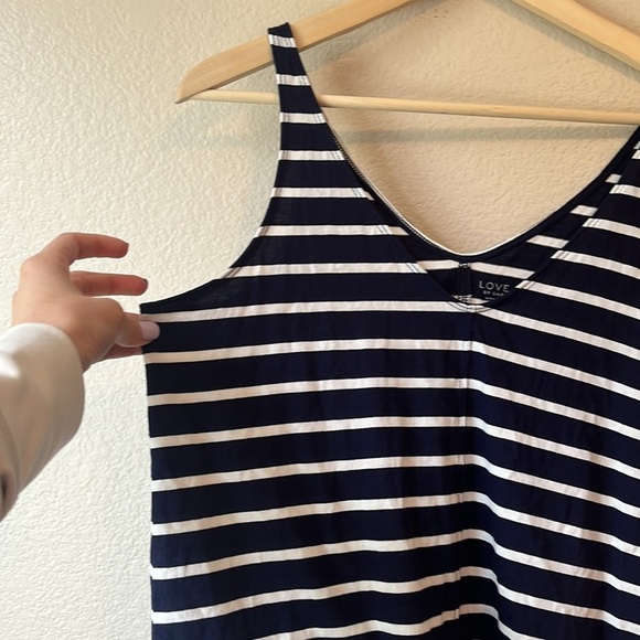 LOVE by GAP Navy & White striped Tank Top Sz Small NWT - Picture 5 of 6